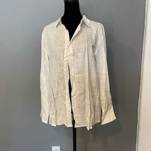 WOmens white blouse